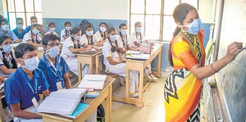 ഒക്ടോബർ‍ മൂന്നിന് വിദ്യാഭ്യാസ സ്ഥാപനങ്ങള്‍ക്ക് അവധി