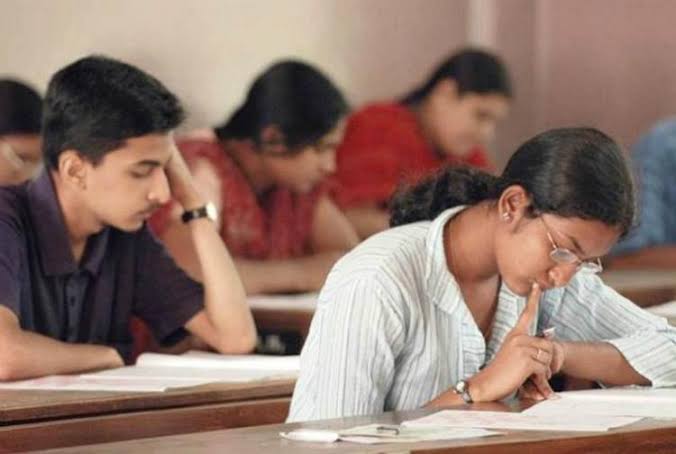 SET Examination Date : സെറ്റ് പരീക്ഷ 2022 ജനുവരി ഒമ്പതിന്: അഡ്മിറ്റ് കാർഡ് എൽ.ബി.എസ് സെന്റർ വെബ്‌സൈറ്റ് വഴി